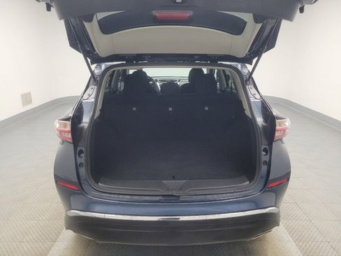 Used 2017 Nissan Murano SV image 29