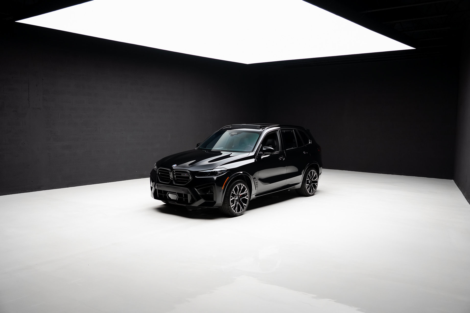 Used 2024 BMW X5 M Competition w/ Executive Package AWD/4WD image 89