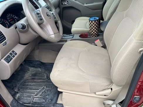 Used 2018 Nissan Frontier SV AWD/4WD image 10