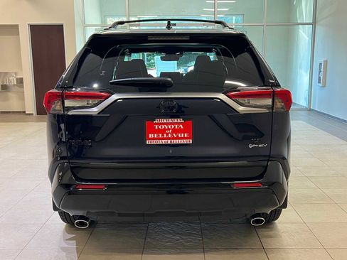 Certified 2025 Toyota RAV4 XSE image 5