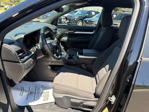 Used 2025 GMC Terrain Elevation AWD/4WD image 22