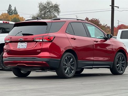 Used 2024 Chevrolet Equinox RS image 4