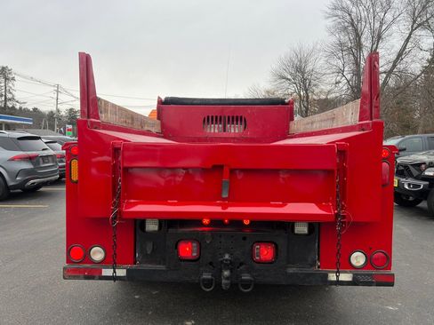 Used 2015 Ford F550 4x4 Regular Cab Super Duty image 4