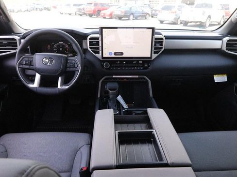 New 2025 Toyota Tundra Limited image 20