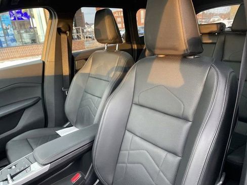 Used 2023 BMW X1 xDrive28i w/ Premium Package image 9