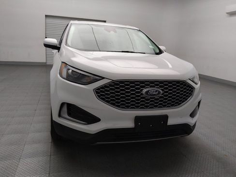 Used 2024 Ford Edge SEL image 14