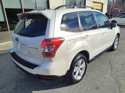 Used 2015 Subaru Forester 2.5i Limited image 8