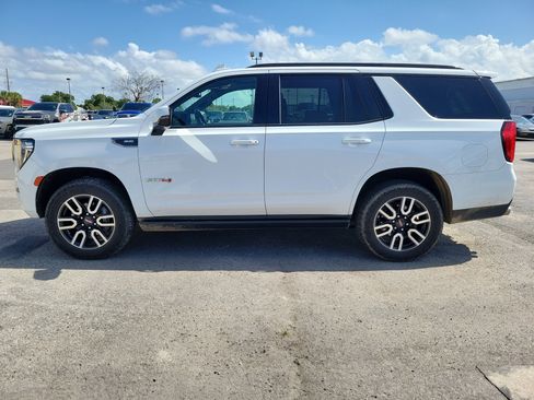 Used 2022 GMC Yukon AT4 AWD/4WD image 4