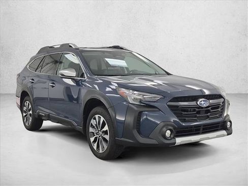 Used 2024 Subaru Outback Touring AWD/4WD image 3