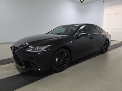 Used 2024 Lexus ES 350 F Sport w/ Accessory Package (Z2)