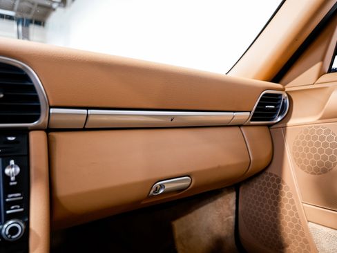 Used 2009 Porsche 911 Carrera 4S image 15