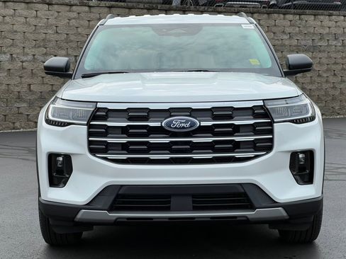 Used 2026 Ford Explorer Active w/ Active Comfort Package image 40
