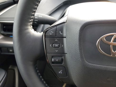 Certified 2025 Toyota Prius Limited image 19