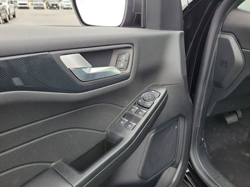 New 2026 Ford Escape ST-Line w/ Tech Pack #1 image 19