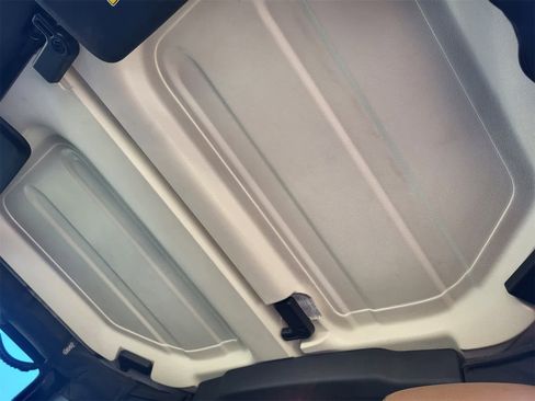 Used 2014 Jeep Wrangler Unlimited Rubicon w/ Connectivity Group image 21