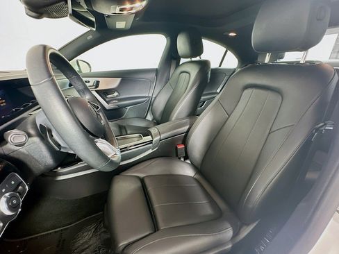 Used 2024 Mercedes-Benz CLA 250 image 17
