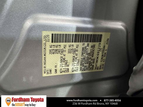 Used 2021 Nissan Rogue SV w/ Premium Package AWD/4WD image 17
