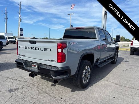Used 2024 Chevrolet Silverado 2500 Custom w/ Custom Value Package AWD/4WD image 2
