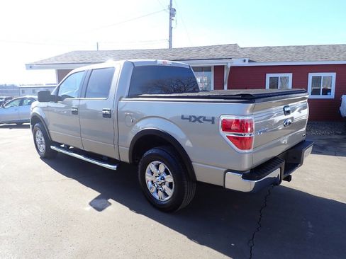 Used 2010 Ford F150 XLT image 4