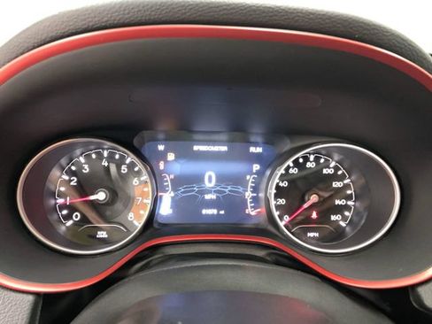 Used 2019 Jeep Compass Trailhawk w/ Leather Interior Group AWD/4WD image 17