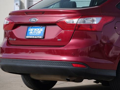 Used 2014 Ford Focus SE image 32