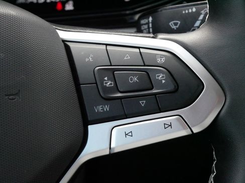 Used 2025 Volkswagen Taos S image 25