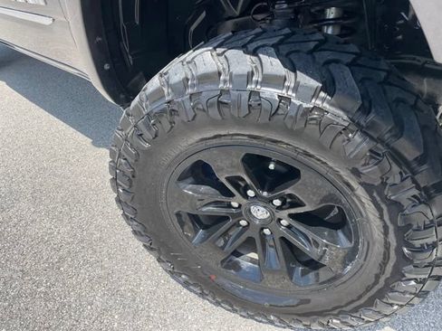 Used 2021 RAM 1500 Laramie AWD/4WD image 22