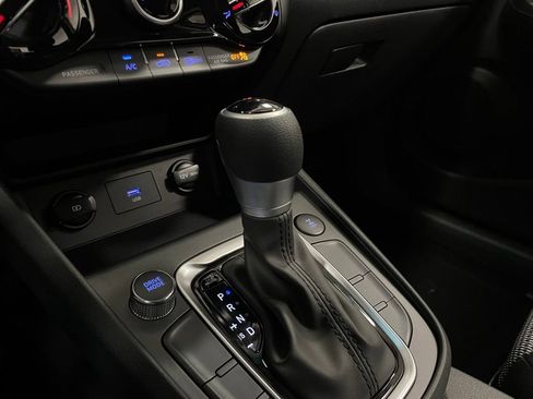 Certified 2023 Hyundai Kona SE image 20