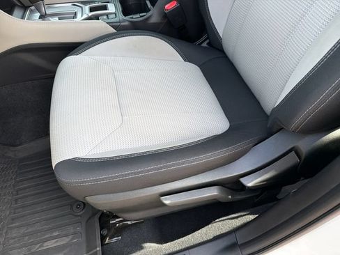 Used 2024 Subaru Forester AWD/4WD image 20