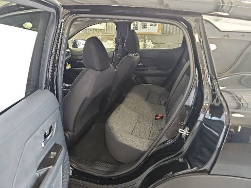 New 2026 Nissan Kicks SV w/ SV Premium Package AWD/4WD image 18