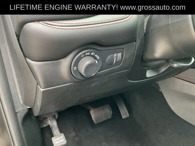 Used 2025 Dodge Durango GT AWD/4WD image 12