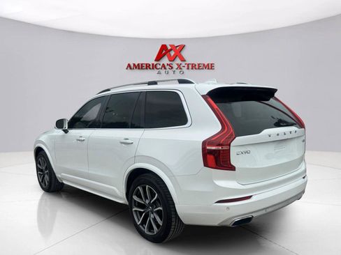Used 2017 Volvo XC90 T6 Momentum w/ Vision Package AWD/4WD image 4