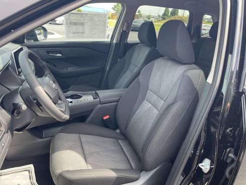 New 2026 Nissan Rogue SV w/ Cold Weather Package FWD image 15