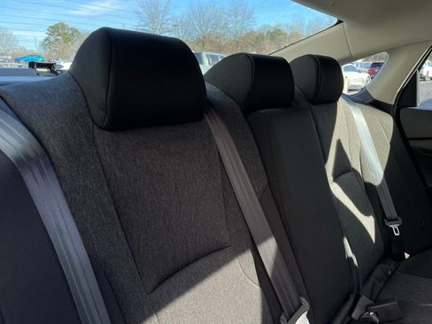 Certified 2025 Honda Accord SE image 36