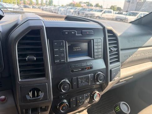 Used 2018 Ford F550 4x4 SuperCab Super Duty image 24