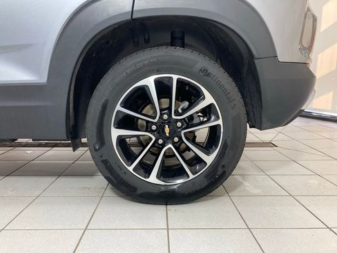 Used 2025 Chevrolet TrailBlazer LT image 23