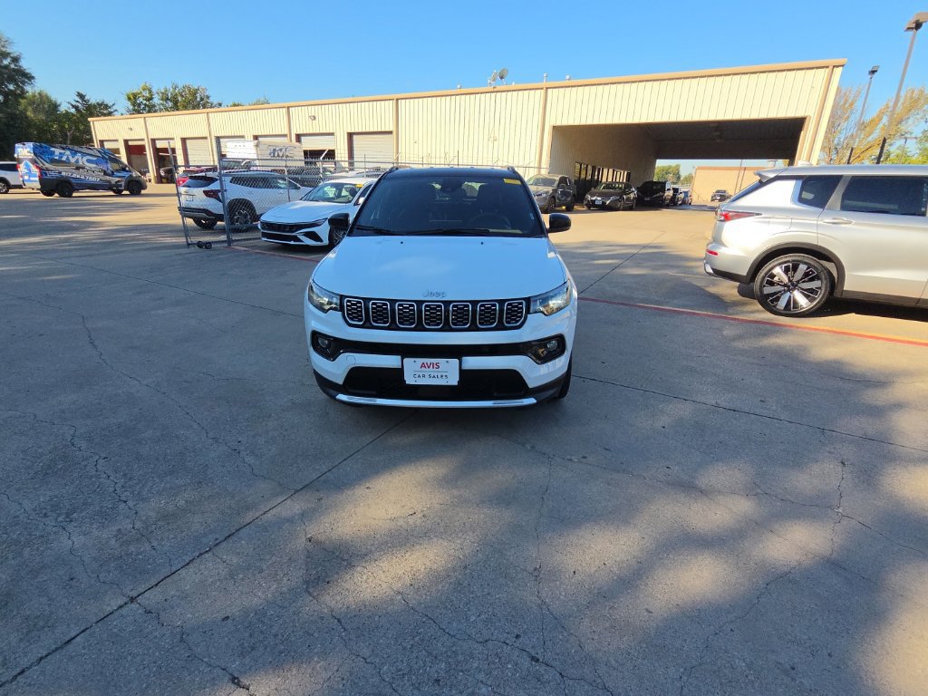 Used 2026 Jeep Compass Limited AWD/4WD image 5