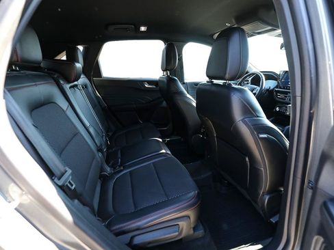 Certified 2023 Ford Escape ST-Line Elite AWD/4WD image 24