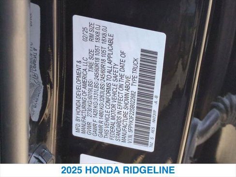 Certified 2025 Honda Ridgeline Sport+ image 26