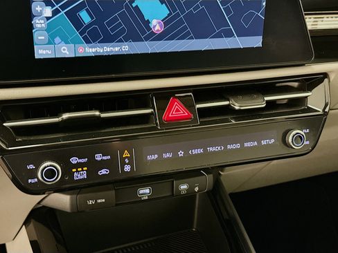 Used 2023 Kia Niro Wind FWD image 24