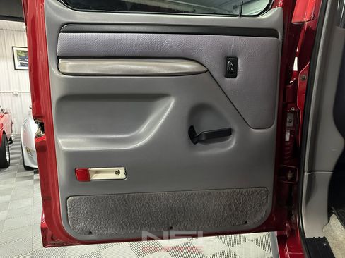 Used 1997 Ford F250 4x4 Crew Cab Heavy Duty image 40