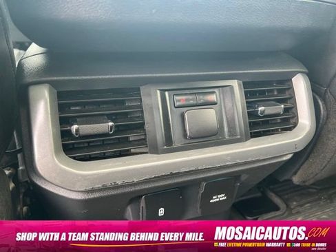 Used 2021 Ford F150 Lariat w/ Equipment Group 502A High AWD/4WD image 15
