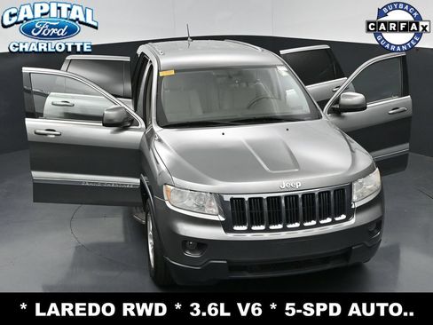 Used 2012 Jeep Grand Cherokee Laredo RWD image 32