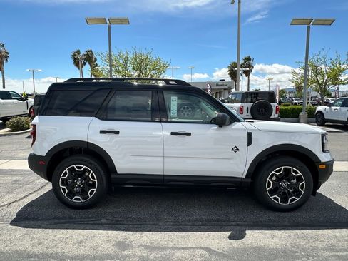 New 2026 Ford Bronco Sport Outer Banks AWD/4WD image 9