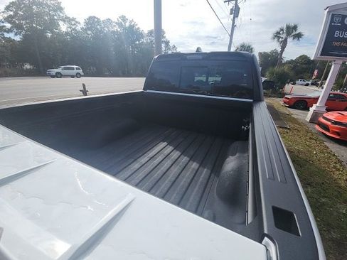 New 2025 RAM 1500 Big Horn AWD/4WD image 13