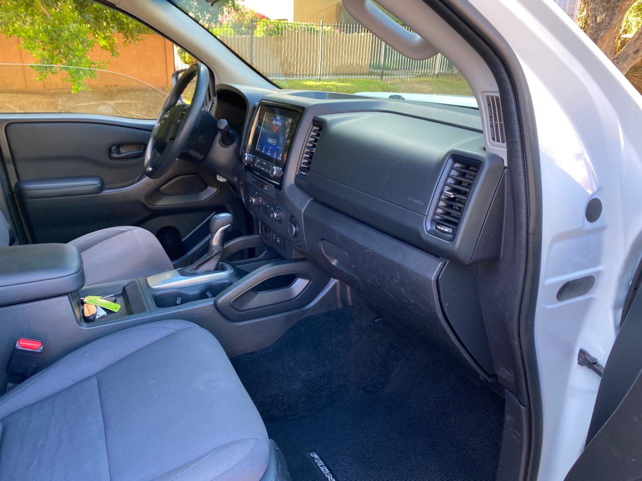 Used 2024 Nissan Frontier S RWD image 42