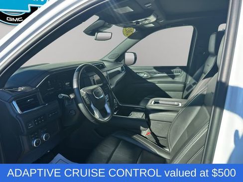 Used 2023 GMC Yukon Denali image 11