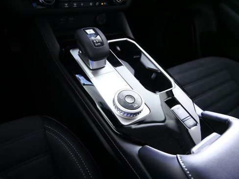 New 2026 Mitsubishi Outlander SE AWD/4WD image 6