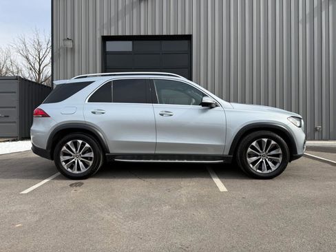 Used 2022 Mercedes-Benz GLE 350 w/ Premium Package image 4