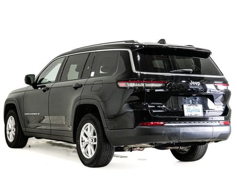 Used 2022 Jeep Grand Cherokee L Laredo w/ Luxury Tech Group I AWD/4WD image 9